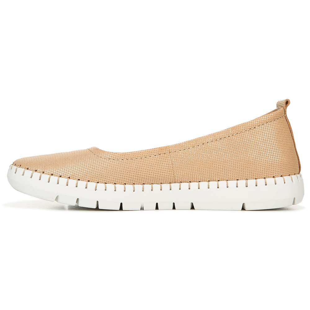 Dolly Slip-On - Tan